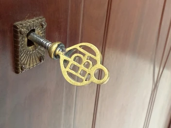 Arts & Crafts Armoire or Wardrobe by Jac. van den Bosch for 't Binnenhuis, 1910